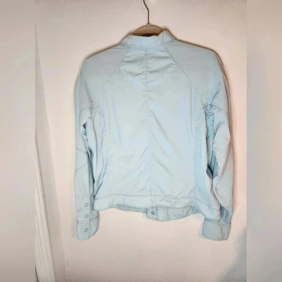 Columbia Titanium Women's L Nylon Button Snap Jacket Windbreaker Omni Dry Blue - Picture 4 of 11
